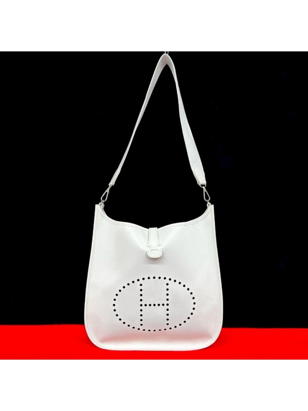 Hermes Evelyne GM Veau Epsom Perforated Shoulder Bag Pochette White